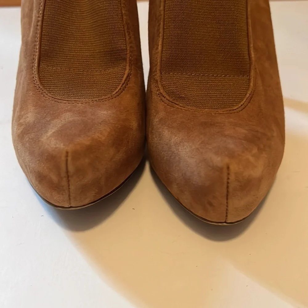BCBGeneration Brown Suede Heels Women's Size 8.5 - Picture 4 of 10